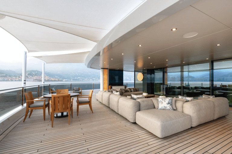 ENERGY swim platform and beach club